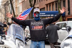 New York : les explosifs lancés près de la résidence du maire font l’objet d’une enquête en tant qu’« acte terroriste inspiré »